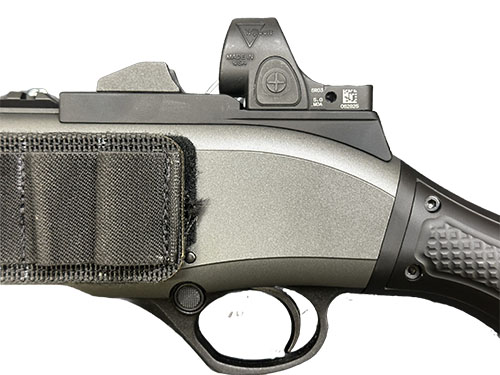 L'A300 Red Dot Sight Mounting Plate di CHISEL MACHINING offre una costruzione in alluminio robusto, regolazioni personalizzabili e montaggio ottico integrato per un vantaggio tattico.